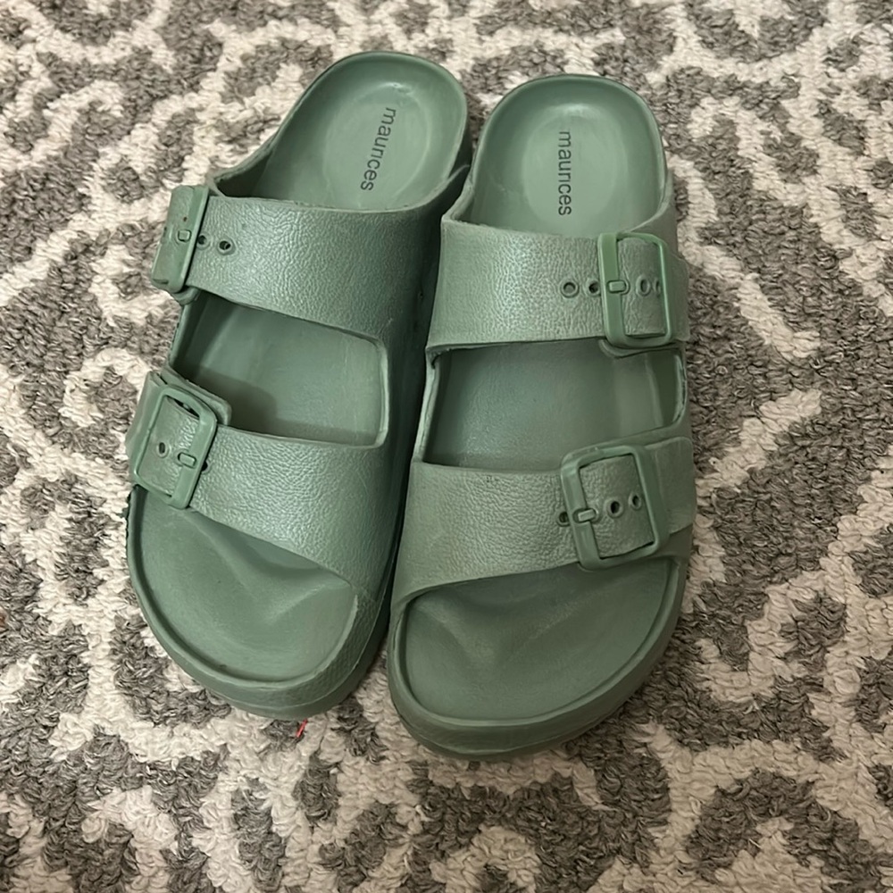Maurice’s Women’s Sandals Size 8 - Green